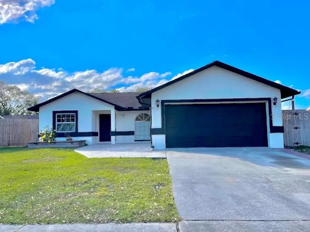 1308 Piney Branch Circle Valrico FL 33594