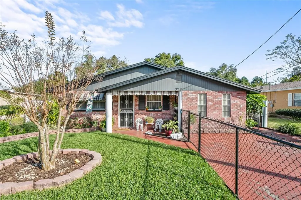 3717 N 55th Street Tampa FL 33619