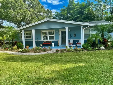 8401 15th Way N St Petersburg FL 33702