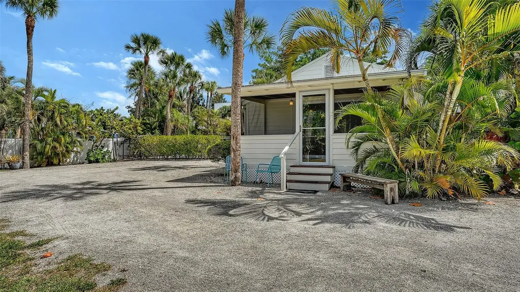 3708 Sandspur Lane Nokomis FL 34275