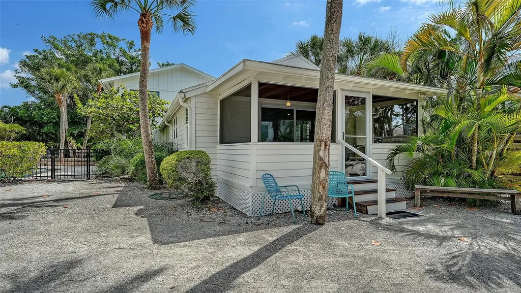3708 Sandspur Lane Nokomis FL 34275