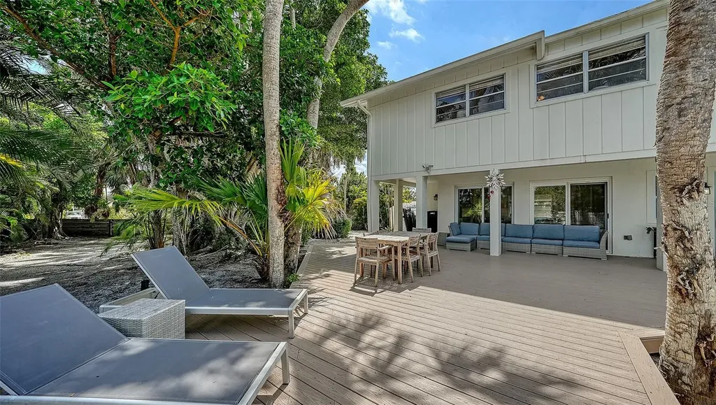 3708 Sandspur Lane Nokomis FL 34275