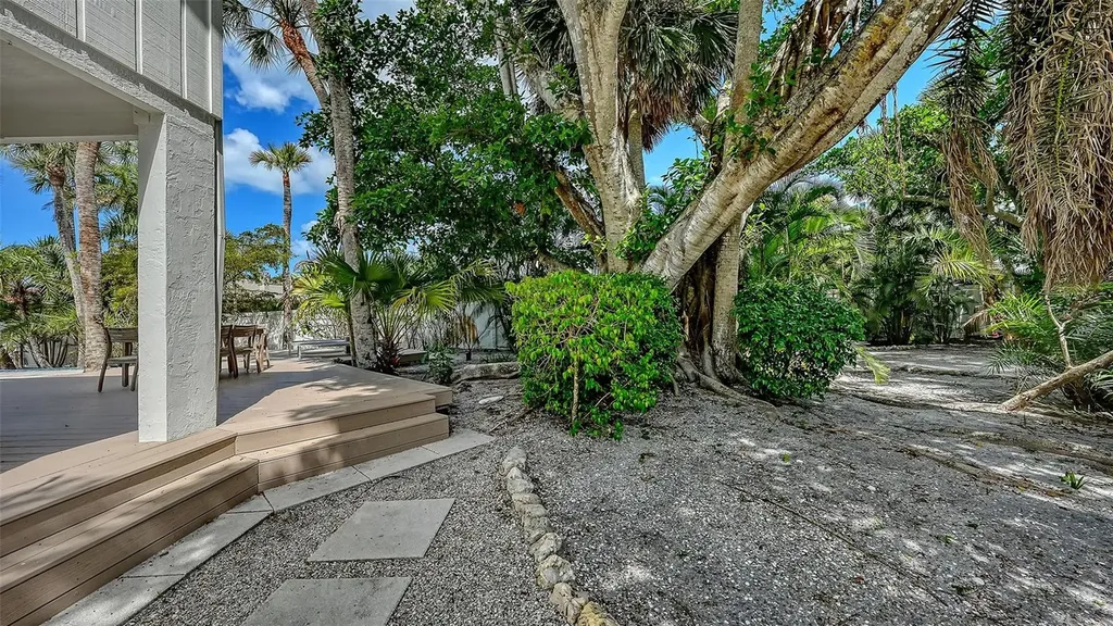 3708 Sandspur Lane Nokomis FL 34275