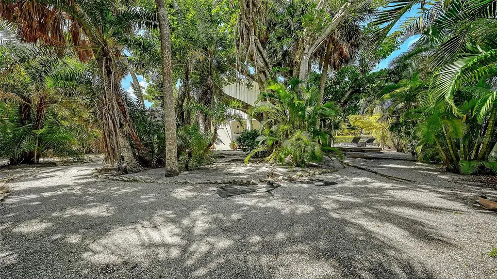 3708 Sandspur Lane Nokomis FL 34275