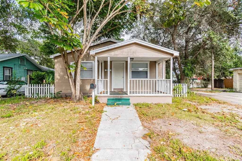 911 James Avenue S St Petersburg FL 33705