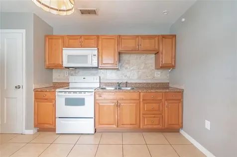 911 James Avenue S St Petersburg FL 33705