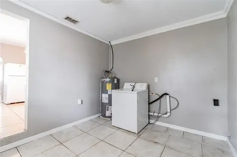 911 James Avenue S St Petersburg FL 33705