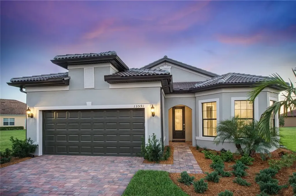 13591 Salinas Street Venice FL 34293