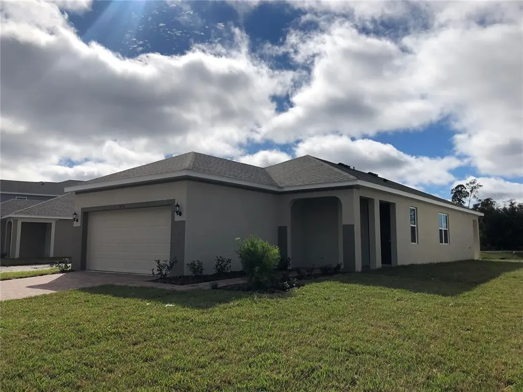5052 Sparkling Water Way Kissimmee FL 34746