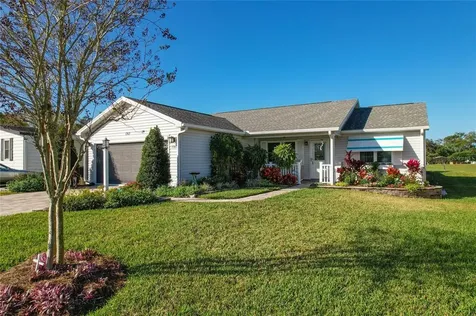 1767 Lauren Lane Lady Lake FL 32159