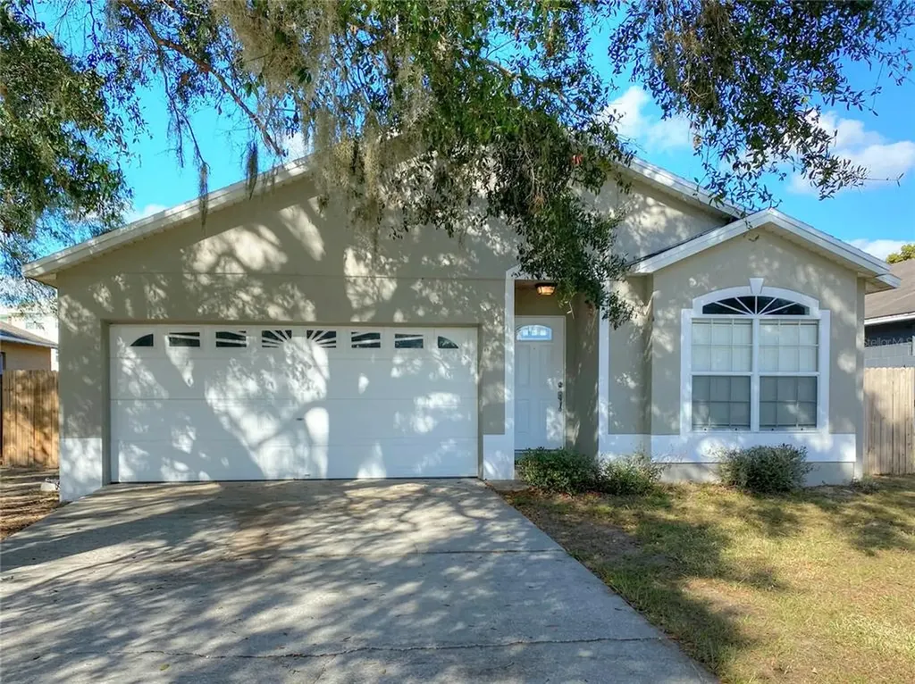 133 Dovetail Court Apopka FL 32703