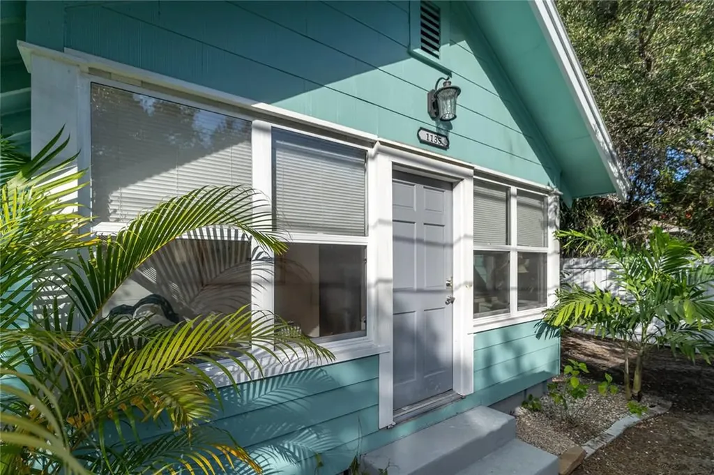 1135 9th Avenue N St Petersburg FL 33705