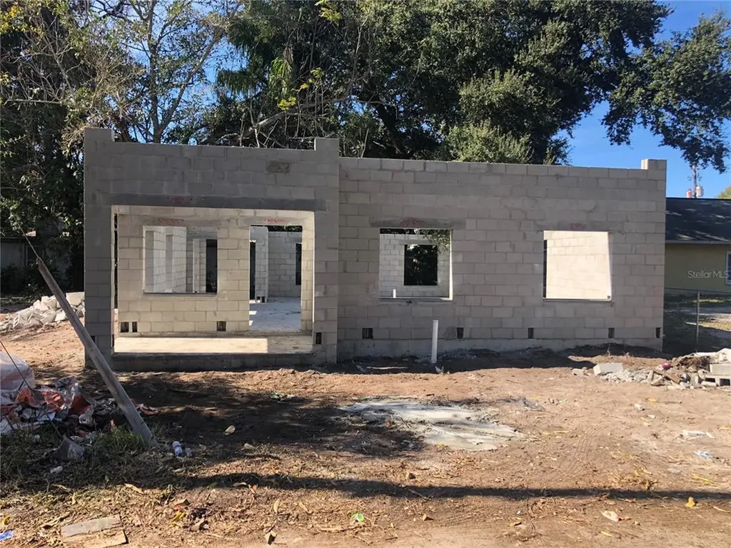 1110 7th Street Court W Bradenton FL 34205