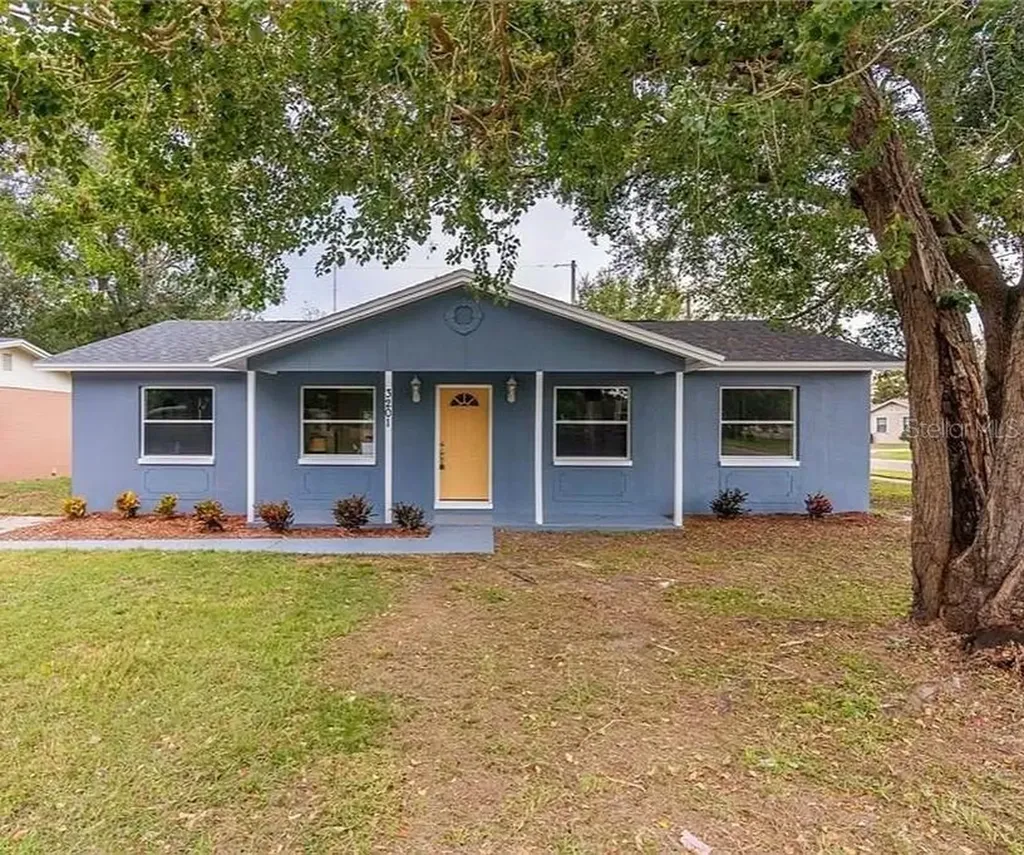 3201 Delray Drive Tampa FL 33619