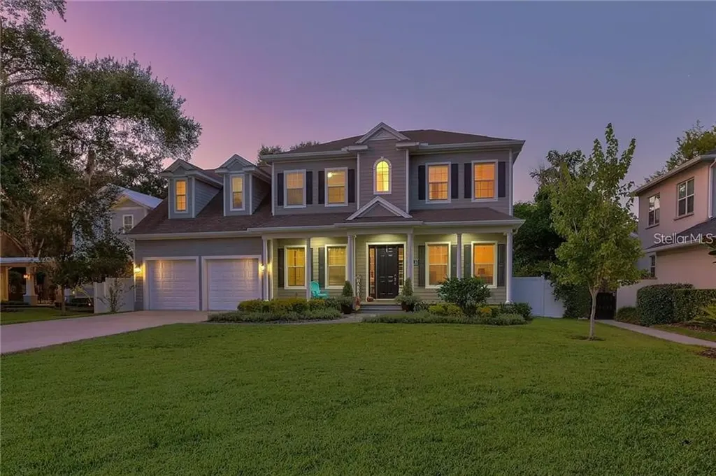 3713 W Neptune Street Tampa FL 33629