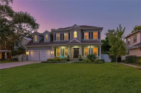 3713 W Neptune Street Tampa FL 33629