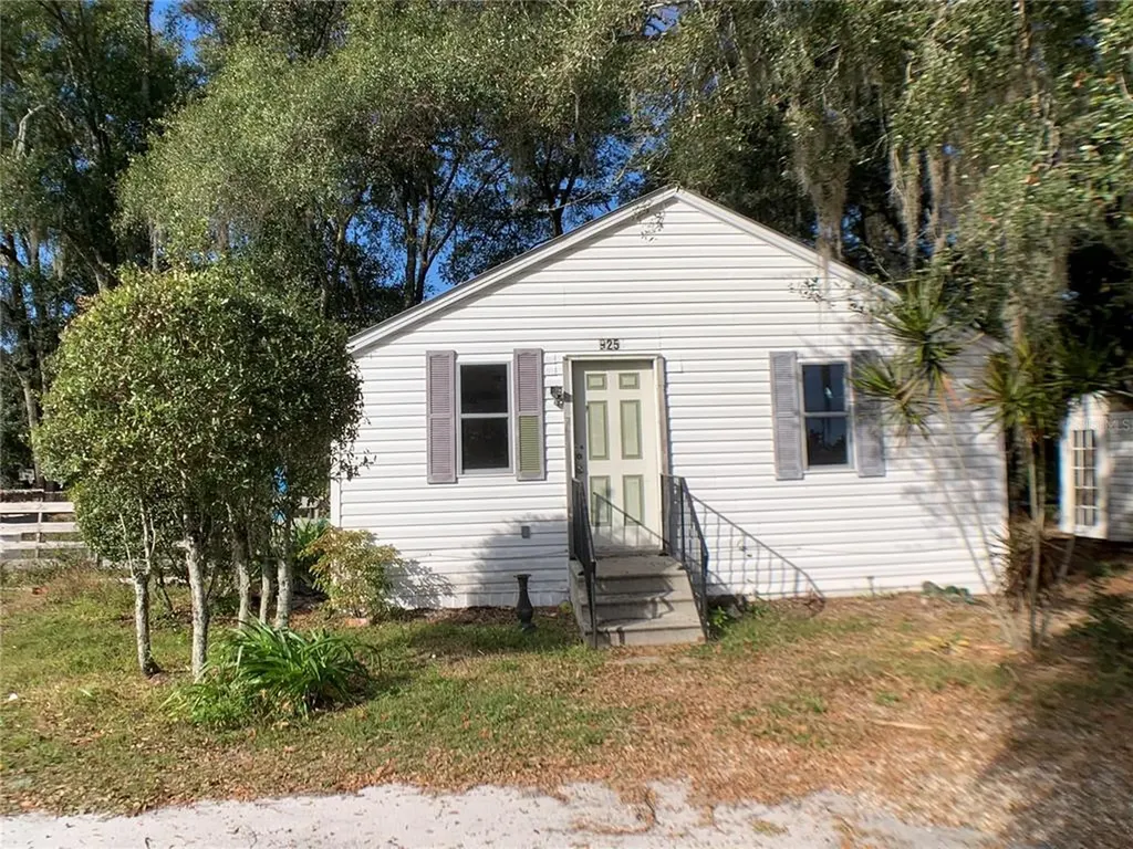 925 Stinson Street Leesburg FL 34748