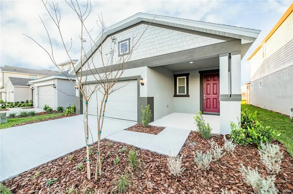 2585 Village Lakes Boulevard Lakeland FL 33805