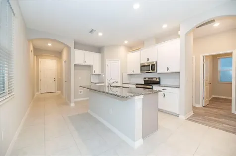 2585 Village Lakes Boulevard Lakeland FL 33805