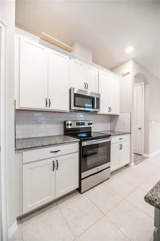 2585 Village Lakes Boulevard Lakeland FL 33805