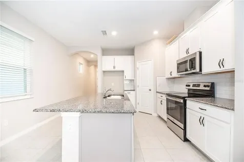 2585 Village Lakes Boulevard Lakeland FL 33805