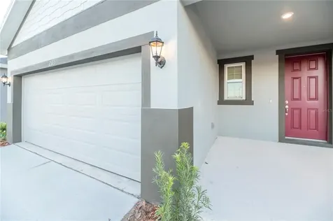 2585 Village Lakes Boulevard Lakeland FL 33805