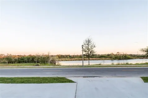 2585 Village Lakes Boulevard Lakeland FL 33805