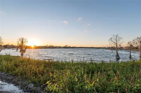 2585 Village Lakes Boulevard Lakeland FL 33805