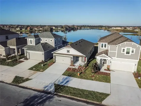 2585 Village Lakes Boulevard Lakeland FL 33805