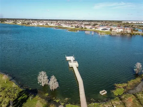 2585 Village Lakes Boulevard Lakeland FL 33805