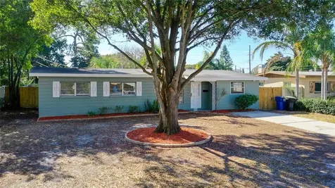6186 39th Avenue N St Petersburg FL 33709