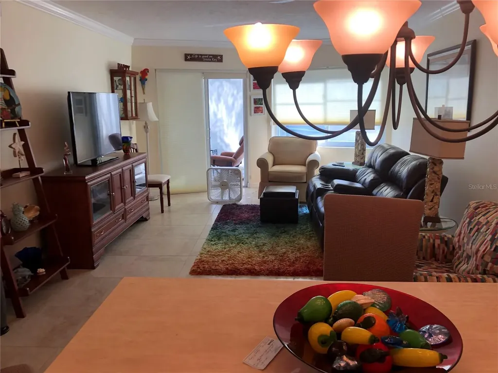 1250 N Portofino Drive Sarasota FL 34242