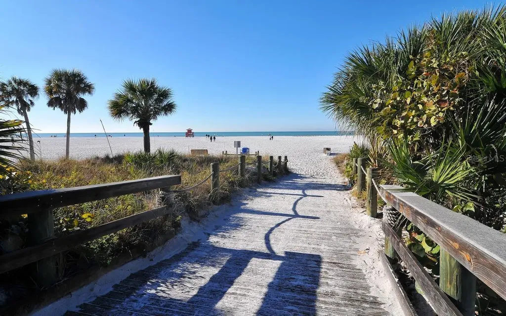 1250 N Portofino Drive Sarasota FL 34242