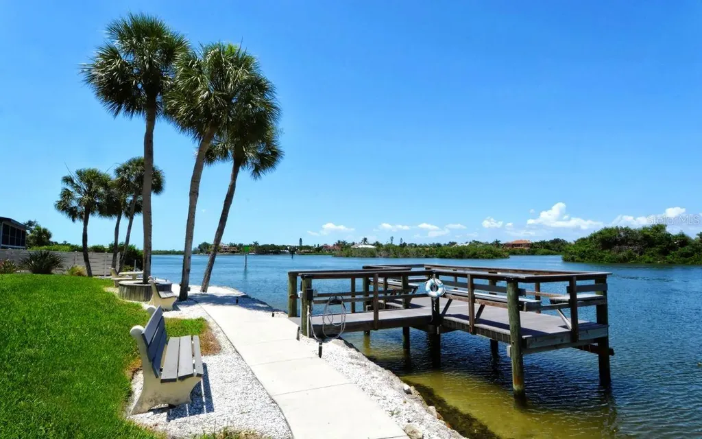 1250 N Portofino Drive Sarasota FL 34242