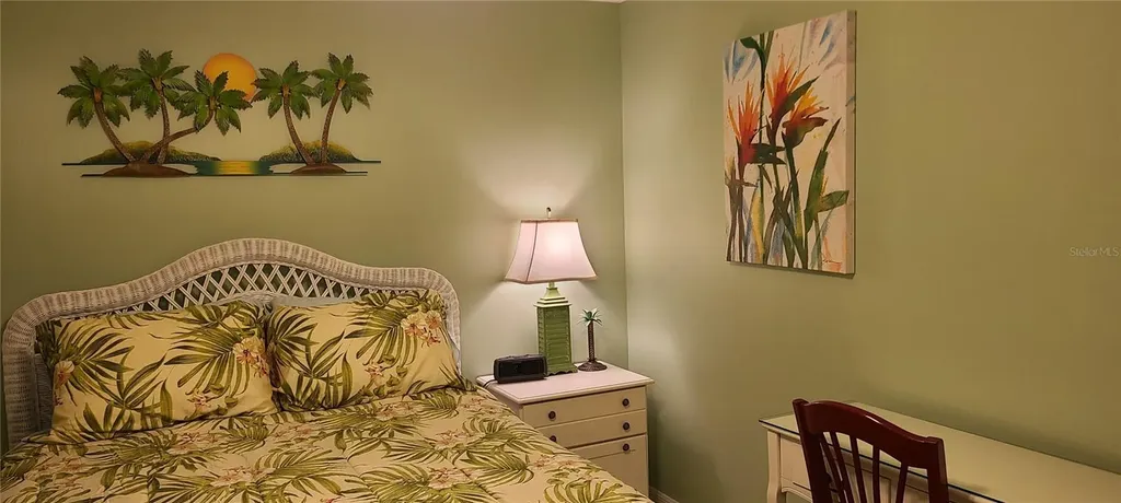 1250 N Portofino Drive Sarasota FL 34242
