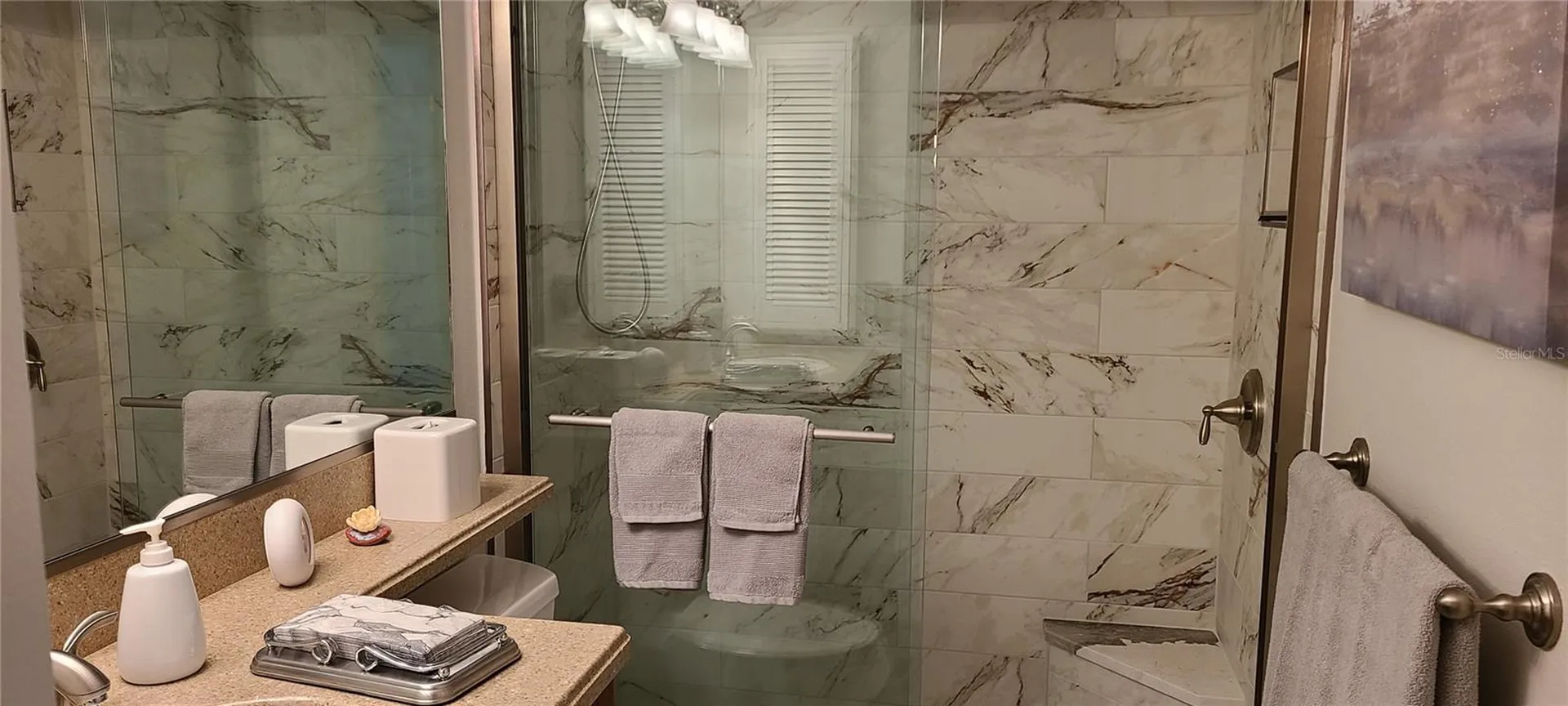 1250 N Portofino Drive Sarasota FL 34242