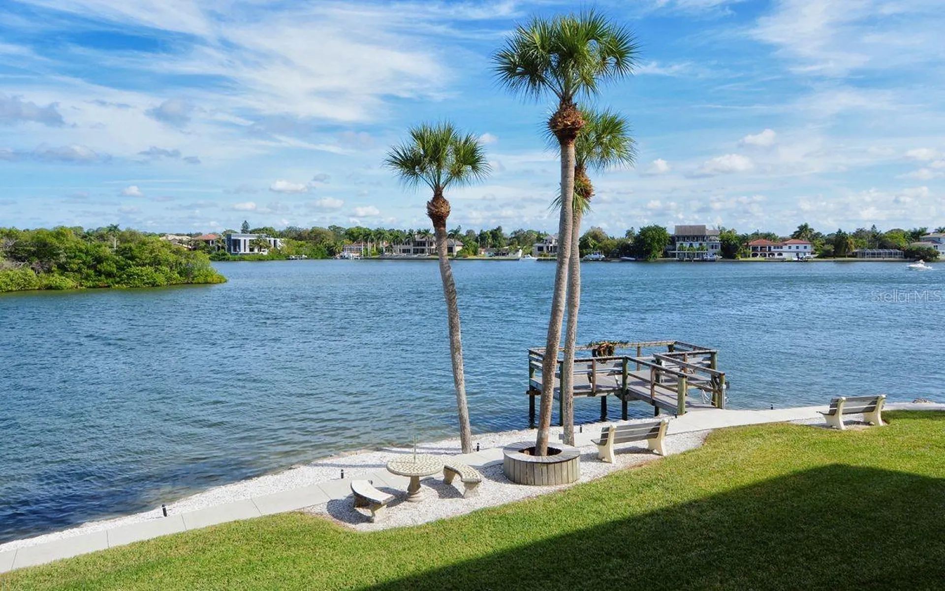 1250 N Portofino Drive Sarasota FL 34242