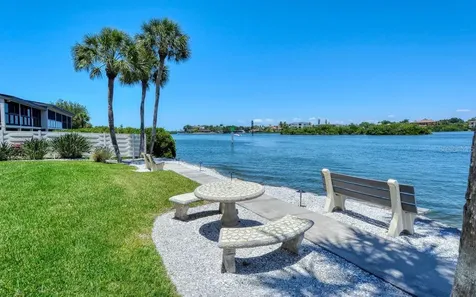 1250 N Portofino Drive Sarasota FL 34242