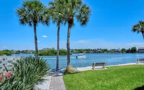 1250 N Portofino Drive Sarasota FL 34242