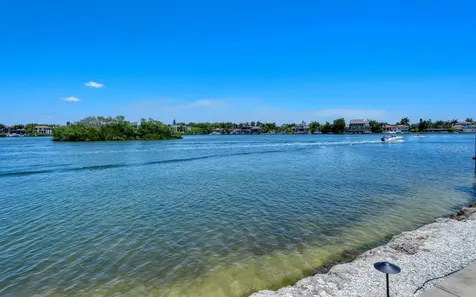 1250 N Portofino Drive Sarasota FL 34242