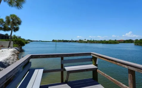 1250 N Portofino Drive Sarasota FL 34242