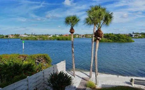 1250 N Portofino Drive Sarasota FL 34242