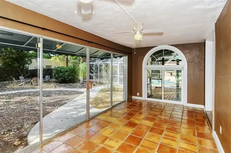325 Whitfield Avenue Sarasota FL 34243