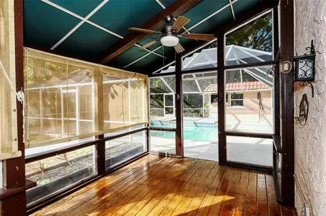 325 Whitfield Avenue Sarasota FL 34243