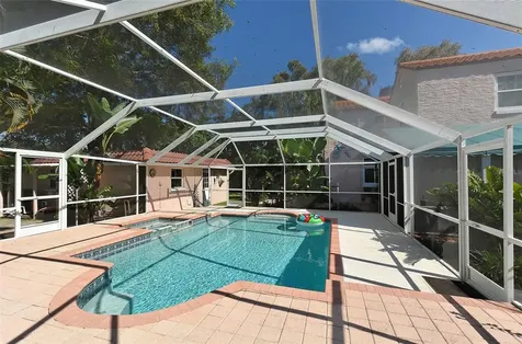 325 Whitfield Avenue Sarasota FL 34243