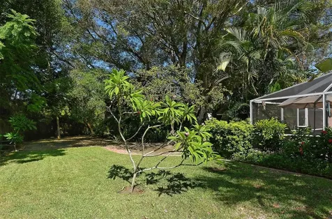 325 Whitfield Avenue Sarasota FL 34243