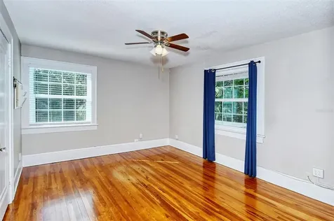 325 Whitfield Avenue Sarasota FL 34243