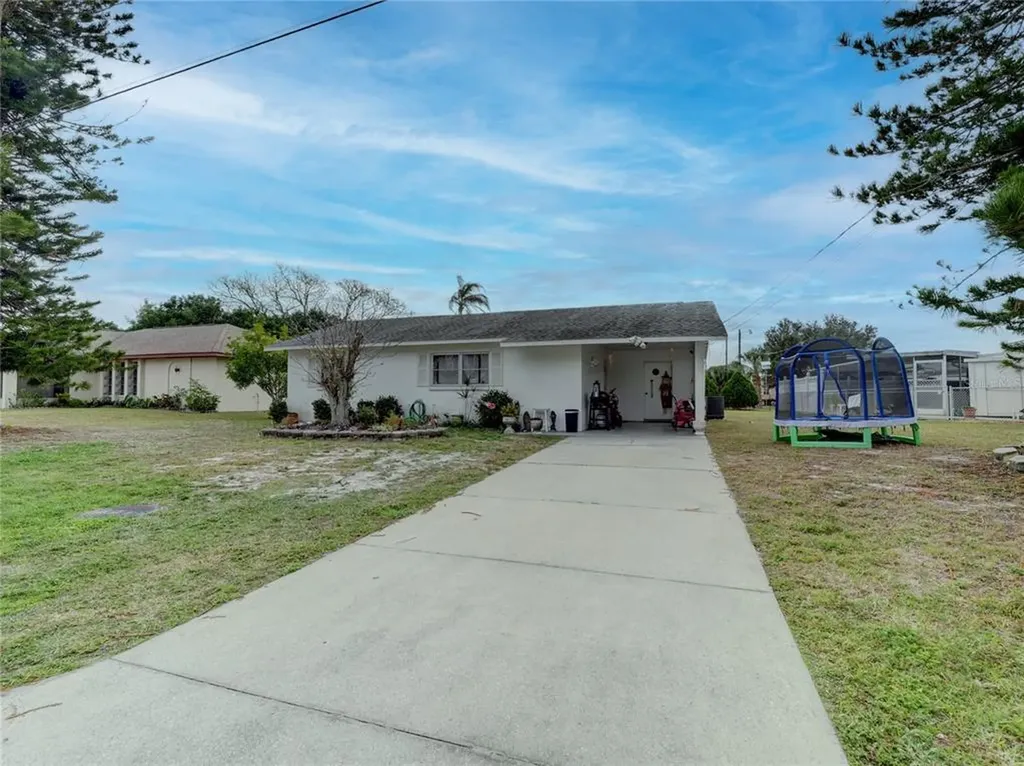 2105 Arkansas Avenue Englewood FL 34224