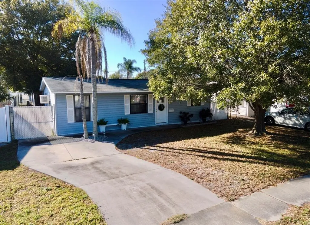1120 56th Avenue N St Petersburg FL 33703