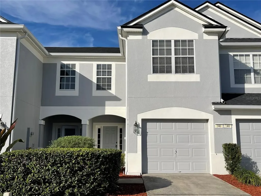 946 Rock Harbor Avenue Orlando FL 32828